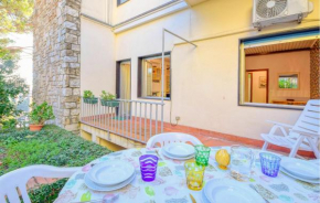 2 Bedroom Awesome Apartment In Chiavari Chiàvari
